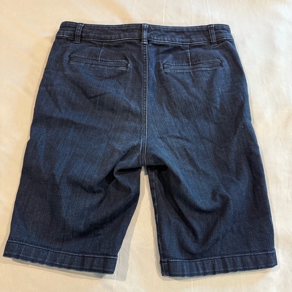 Ralph Lauren Blue Jean Shorts Tailored Fit Above Knee Women's Size 6 - Picture 2 of 13